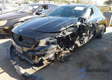 2014 Mercedes-Benz Cla 250 z USA, uszkodzony, nr VIN WDDSJ4EB6EN140920